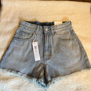 SHEIN Cut-Off Jean Shorts Brand New w/Tag Size 26